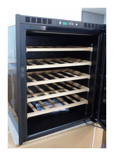 Винный шкаф Indel B BUILT-IN 36 HOME PLUS фото 3