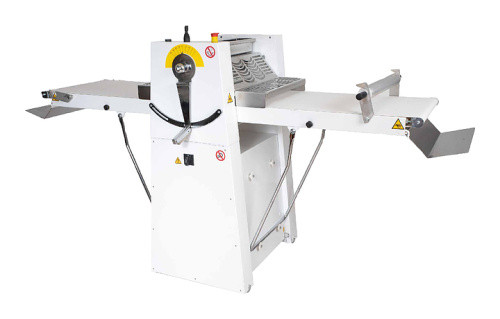 Тестораскаточная машина PANERO PM 500-700